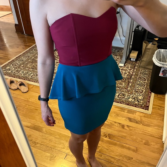 ModCloth Peplum Mini - Picture 3 of 5